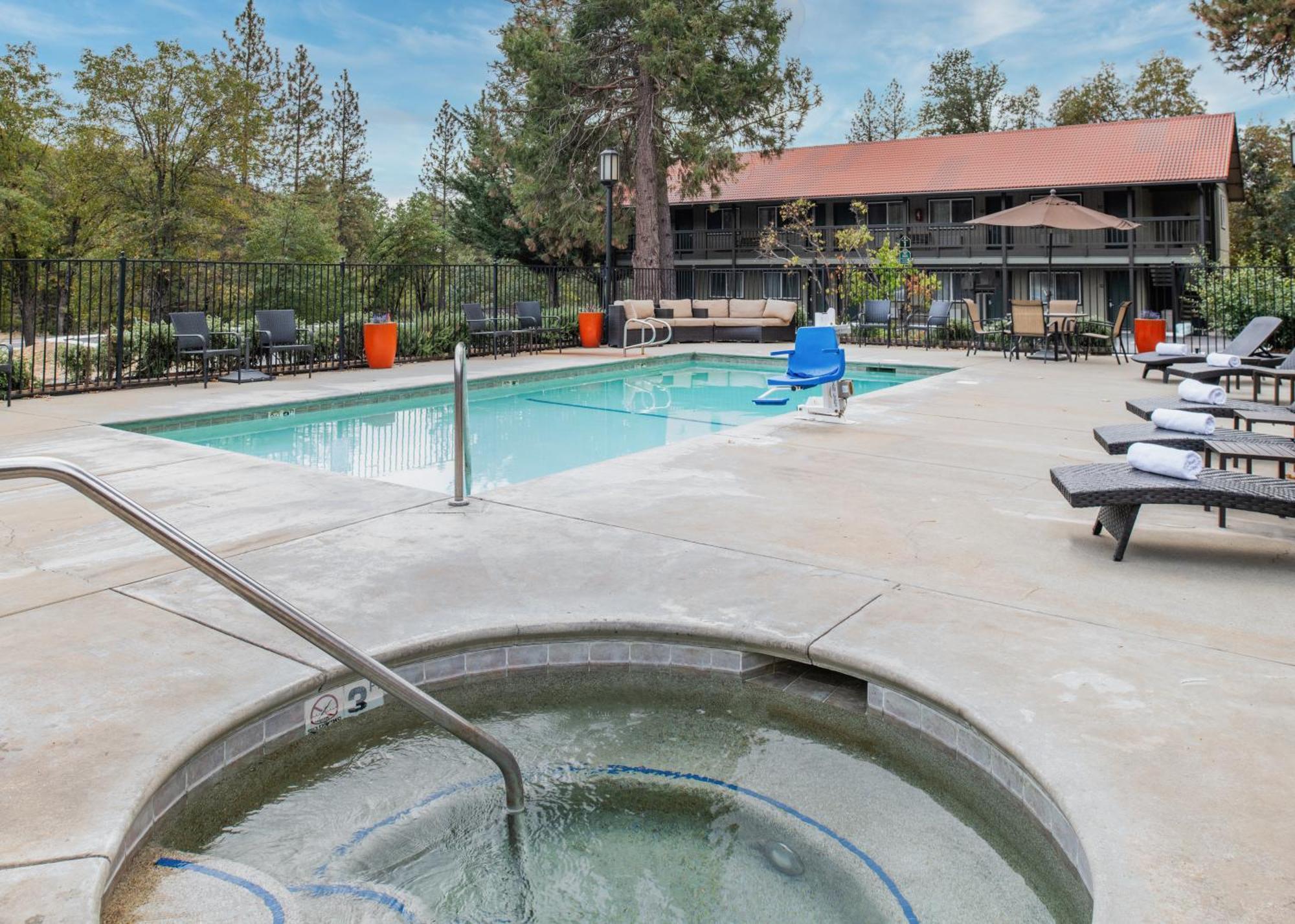 Hotel Yosemite Westgate Groveland